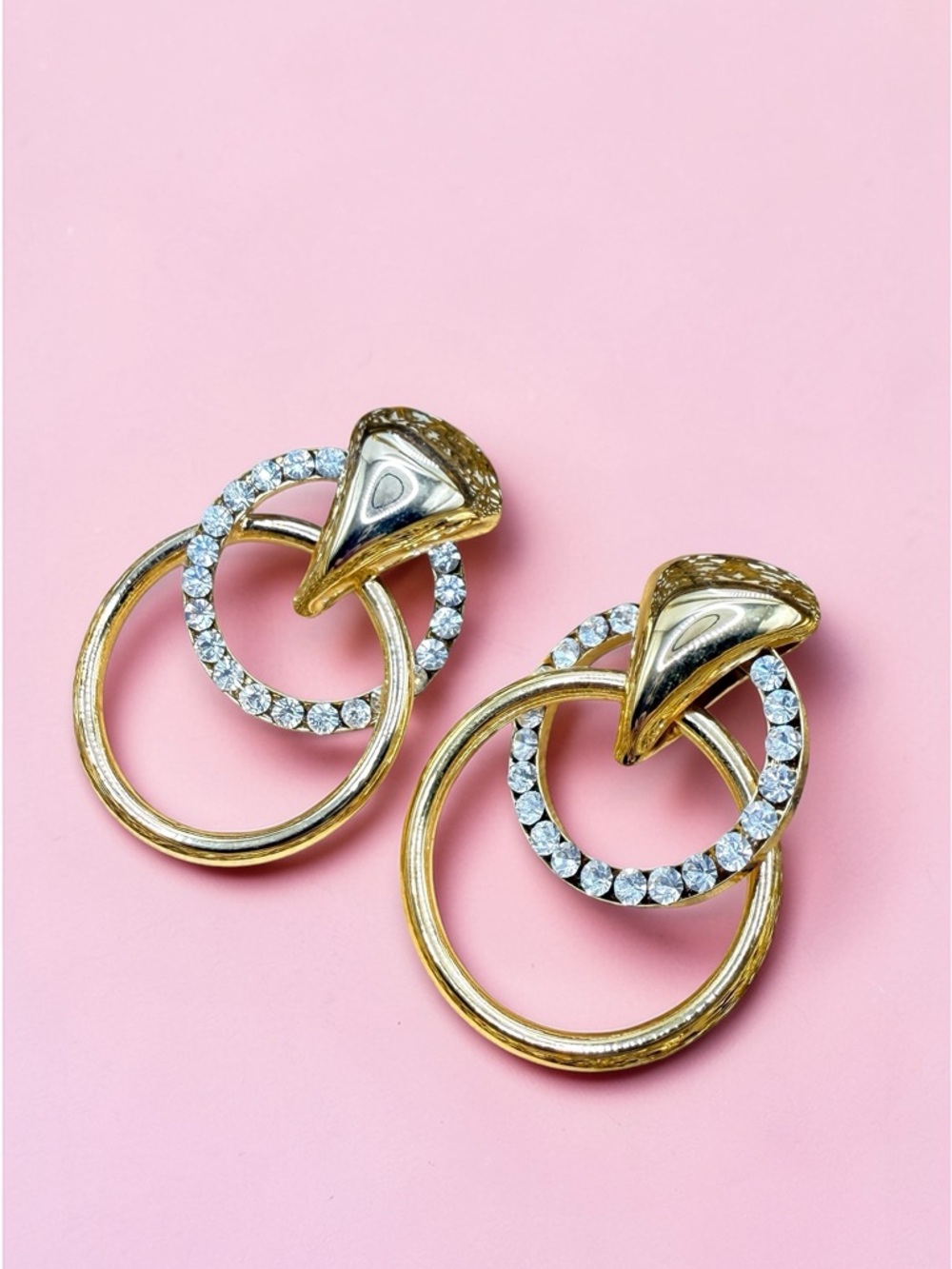 Vintage 1980'S Large Gold Tone Rhinestone Pierced Statement Earrings
